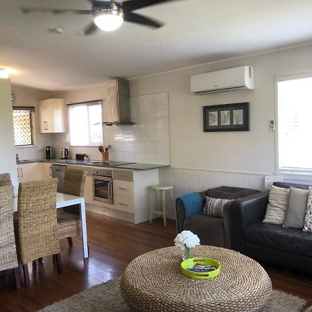 Redland Baybreeze Villa ภายนอก รูปภาพ