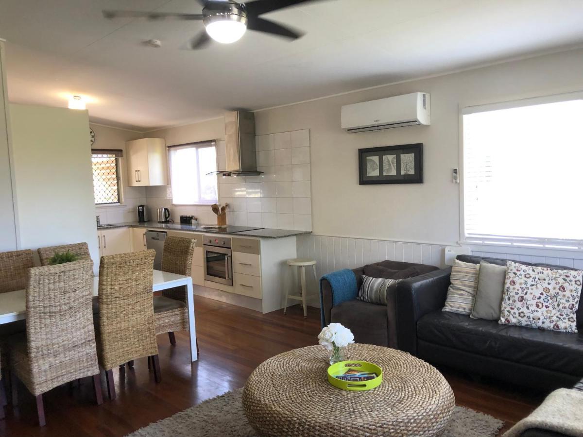 Redland Baybreeze Villa ภายนอก รูปภาพ