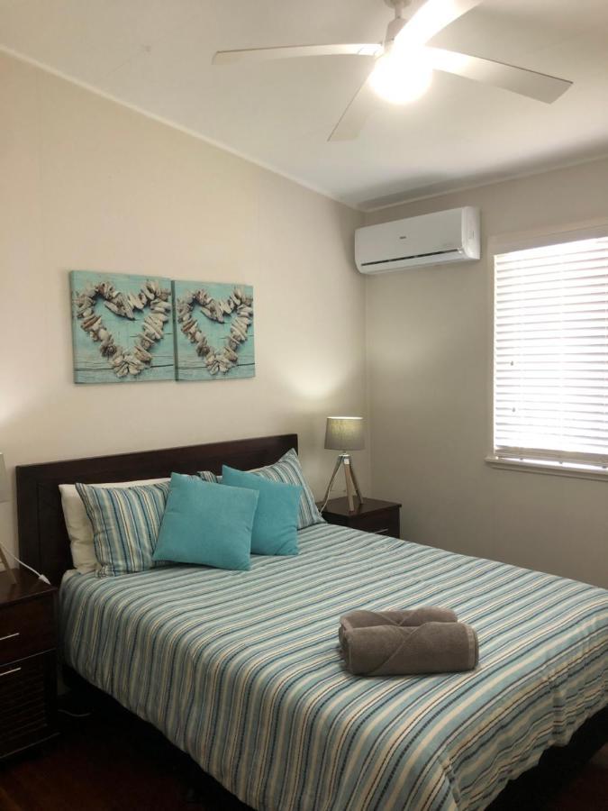 Redland Baybreeze Villa ภายนอก รูปภาพ